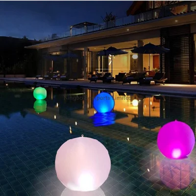 2021 Nuova luce solare a sfera galleggiante per piscina con telecomando RGBW a 16 colori